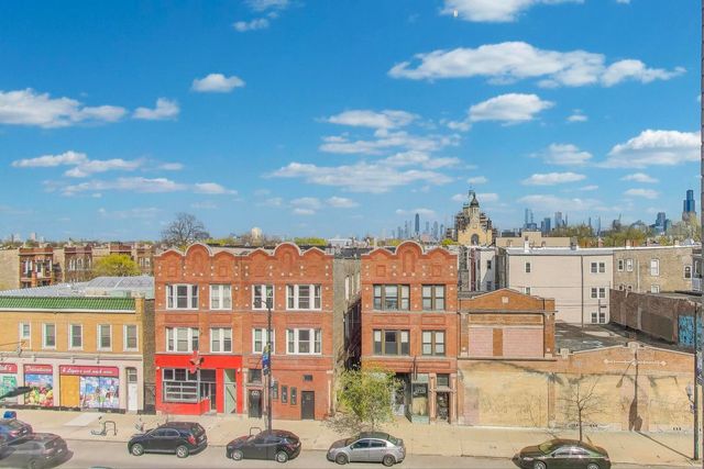 2405 W Iowa Street 405, Chicago, IL 60622