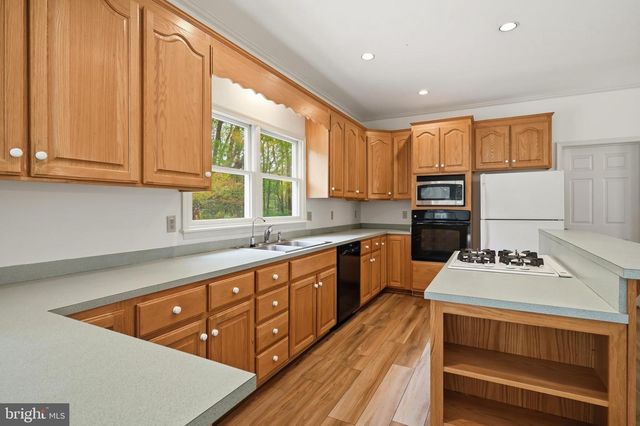 32930 OYSTER BANK TER, Easton, MD 21601