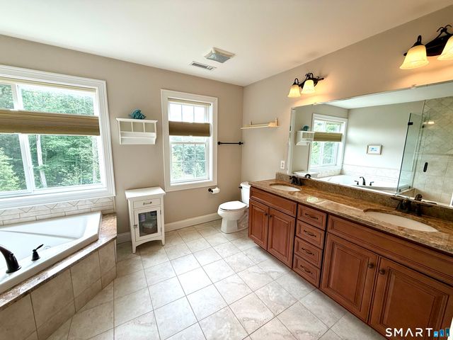 46 Hoseye Coach Road, Newtown, CT 06470