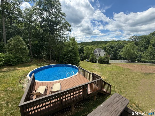 46 Hoseye Coach Road, Newtown, CT 06470