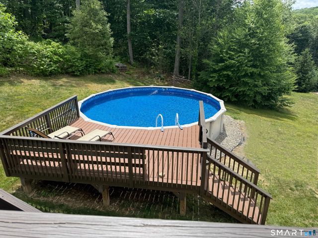 46 Hoseye Coach Road, Newtown, CT 06470