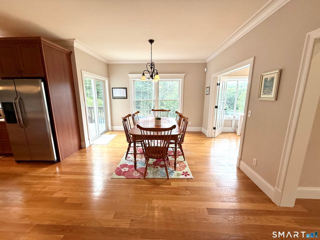 46 Hoseye Coach Road, Newtown, CT 06470
