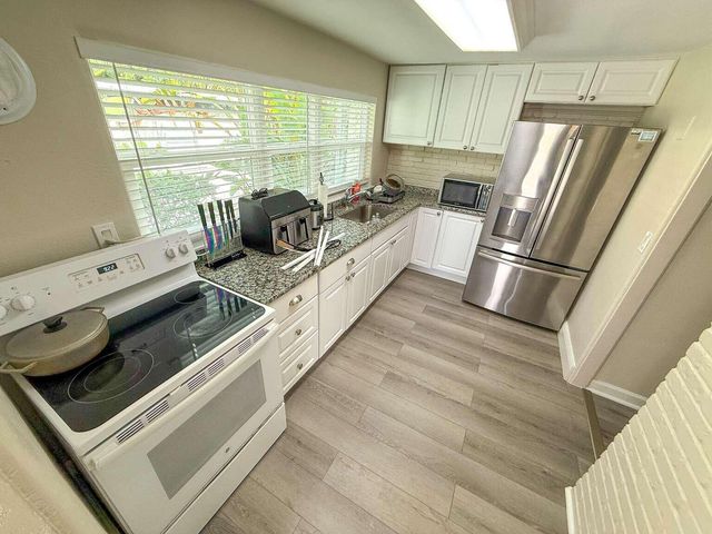 131 S FEDERAL Highway, Lake Worth Beach, FL 33460