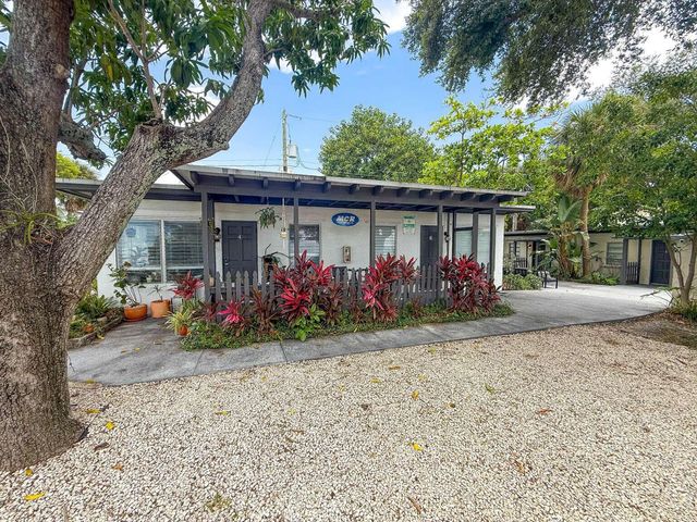 131 S FEDERAL Highway, Lake Worth Beach, FL 33460