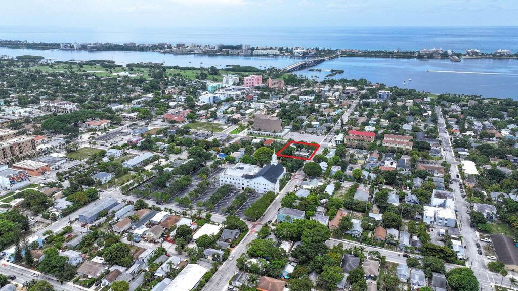 131 S FEDERAL Highway, Lake Worth Beach, FL 33460