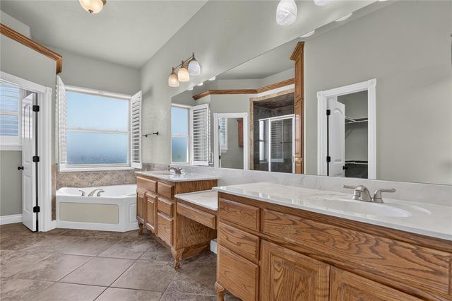 3204 Valley Brook, Norman, OK 73071