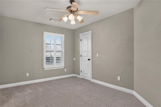 3204 Valley Brook, Norman, OK 73071