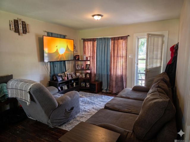 11483 Beco Rd, St Amant, LA 70774