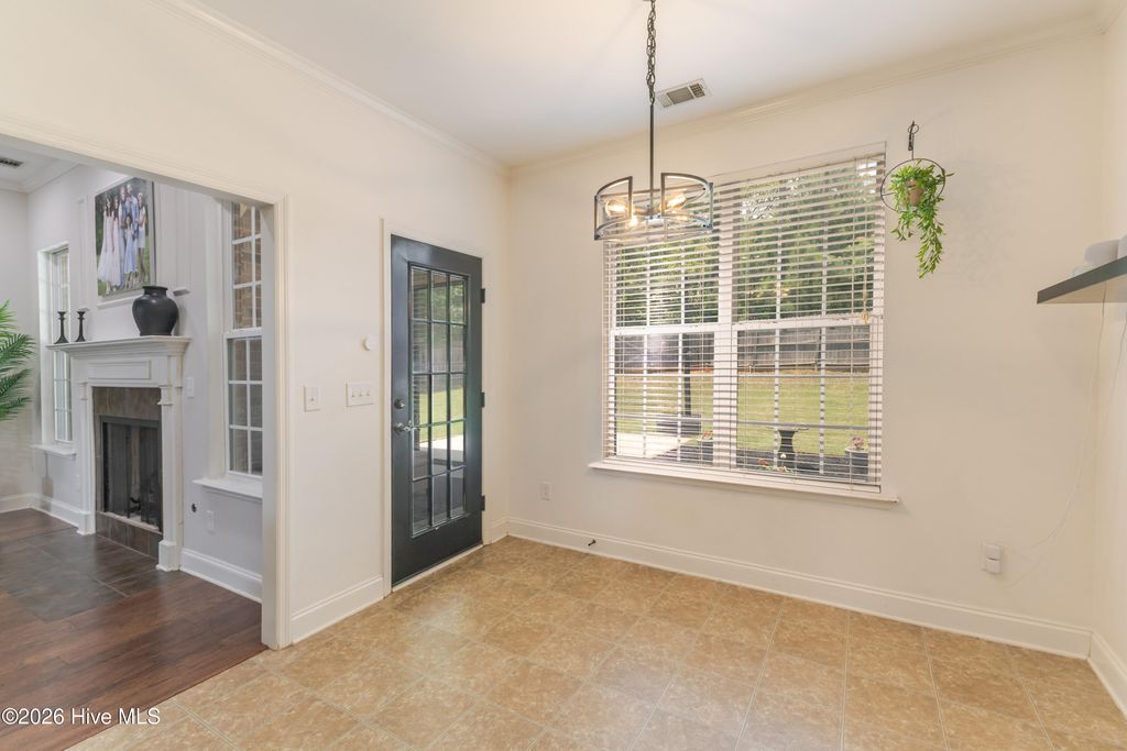 Image 24 of property listing at 523 Sussex Court, Aiken, SC 29803