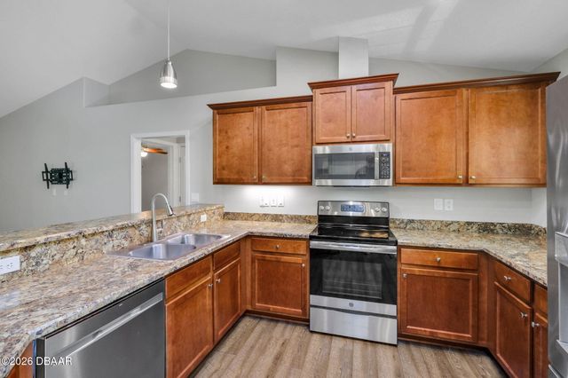 73 Utah Place, Palm Coast, FL 32164