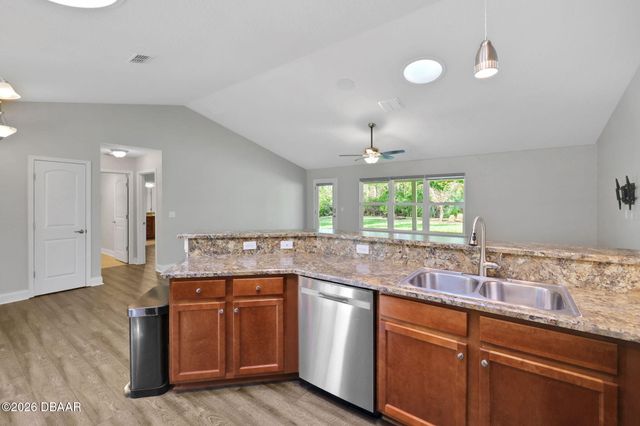 73 Utah Place, Palm Coast, FL 32164