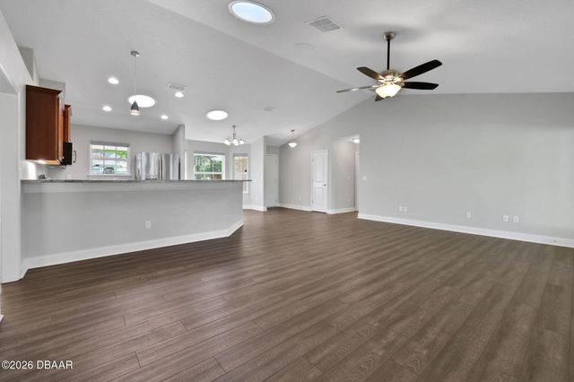 73 Utah Place, Palm Coast, FL 32164