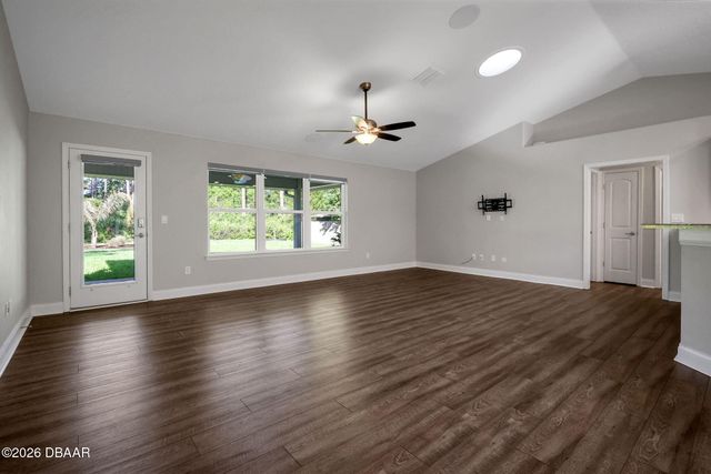 73 Utah Place, Palm Coast, FL 32164