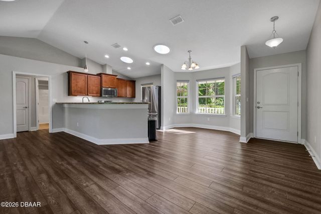 73 Utah Place, Palm Coast, FL 32164