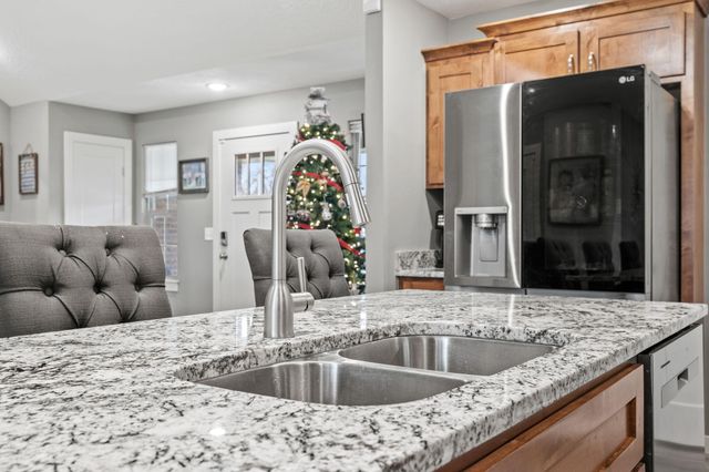 504 James Street, Billings, MO 65610