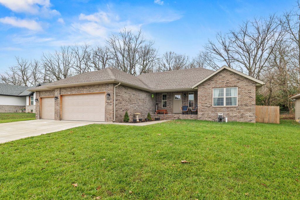 504 James Street, Billings, MO 65610