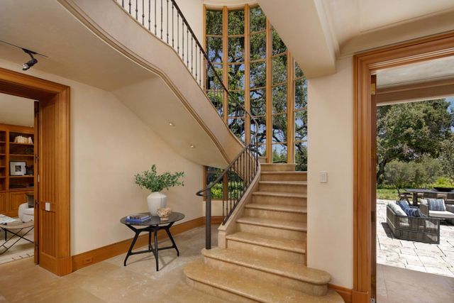 211 Winding Way, Woodside, CA 94062