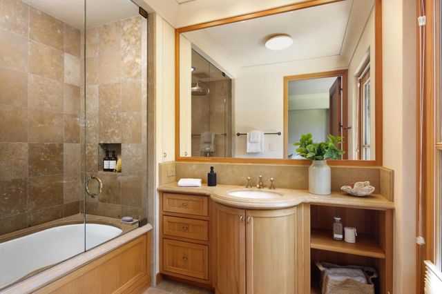 211 Winding Way, Woodside, CA 94062