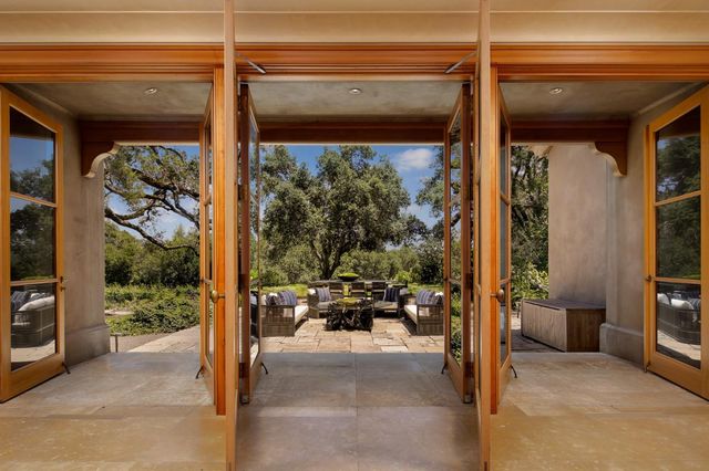 211 Winding Way, Woodside, CA 94062