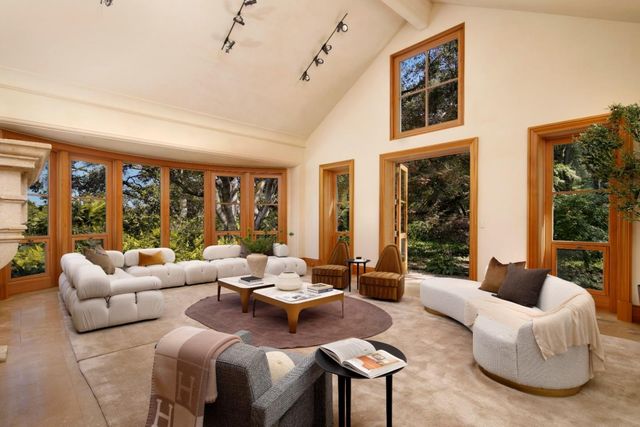 211 Winding Way, Woodside, CA 94062