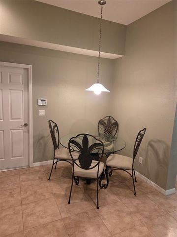 98 S HIGHLAND AVENUE 2002, Tarpon Springs, FL 34689