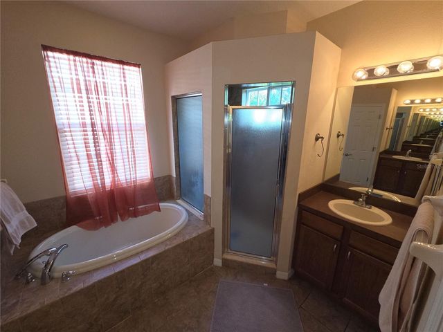 98 S HIGHLAND AVENUE 2002, Tarpon Springs, FL 34689