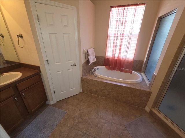 98 S HIGHLAND AVENUE 2002, Tarpon Springs, FL 34689
