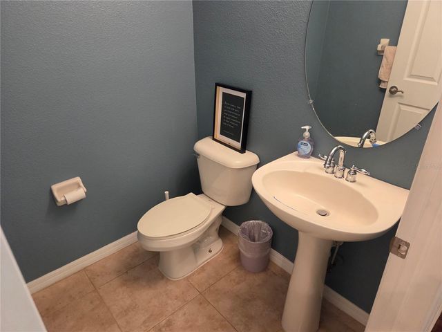 98 S HIGHLAND AVENUE 2002, Tarpon Springs, FL 34689