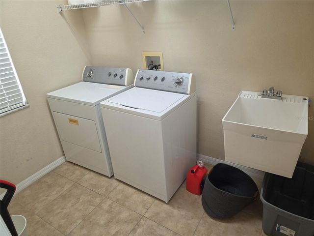 98 S HIGHLAND AVENUE 2002, Tarpon Springs, FL 34689