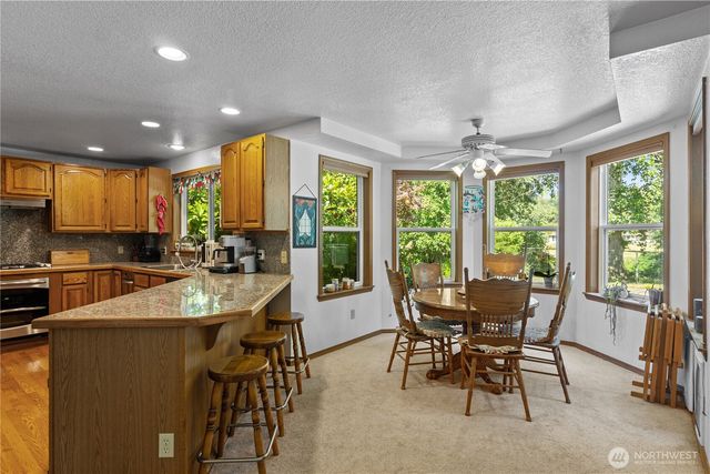 932 Pike Place NE, Auburn, WA 98002