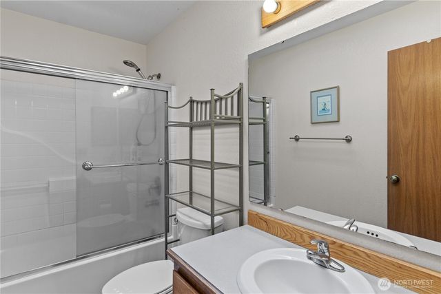 932 Pike Place NE, Auburn, WA 98002