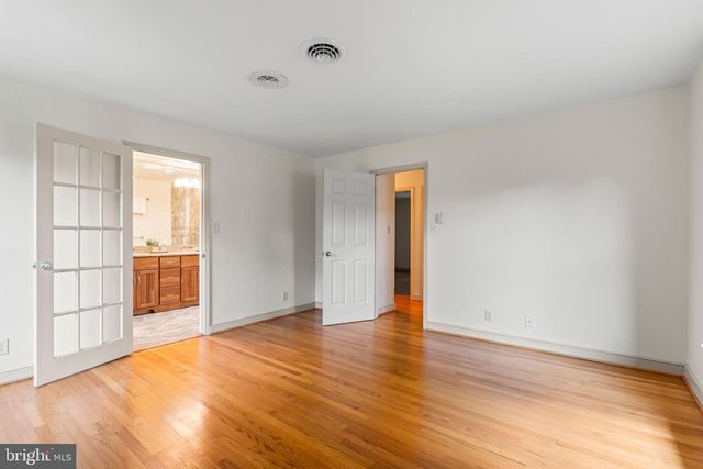 1916 APPLEWOOD CIR, Hagerstown, MD 21740