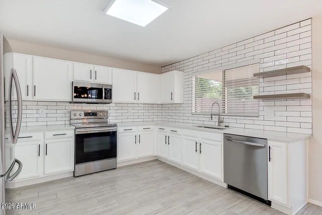 15960 W TASHA Drive, Surprise, AZ 85374