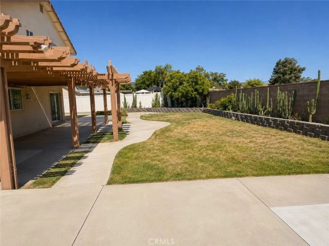 185 Vista, Calimesa, CA 92320