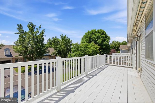 1453 PALMER DR, Springfield, PA 19064