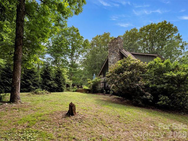 756 Pole Creasman Road, Asheville, NC 28806