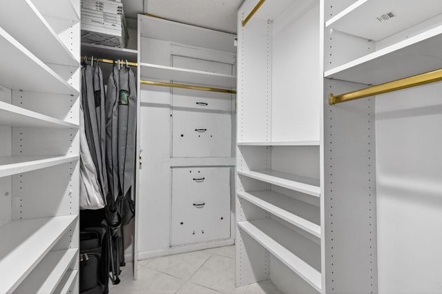 13100 SW 11th Ct 407, Pembroke Pines, FL 33027