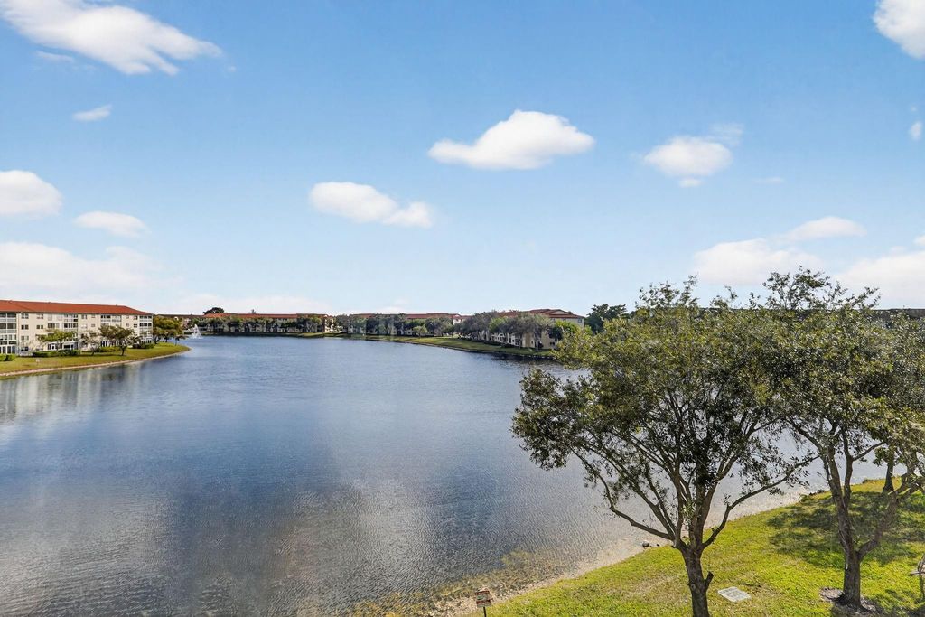 13100 SW 11th Ct 407, Pembroke Pines, FL 33027