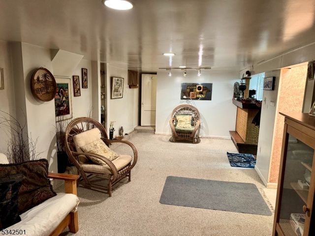 175 Sunset Ave, North Arlington Boro, NJ 07031