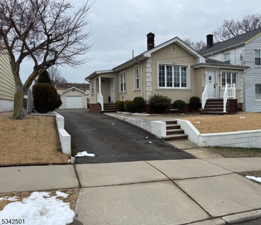 175 Sunset Ave, North Arlington Boro, NJ 07031