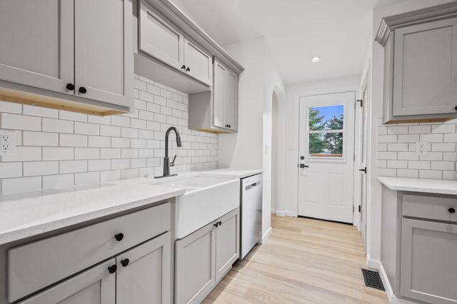 229 W Wood Road, Rensselaer, IN 47978