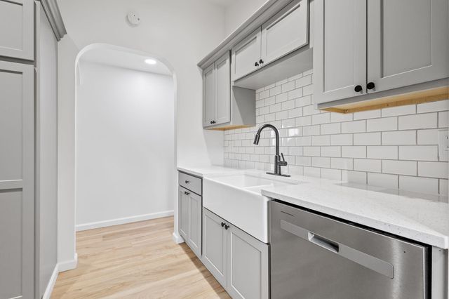 229 W Wood Road, Rensselaer, IN 47978