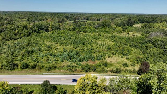 * S 525 E, Pierceton, IN 46562