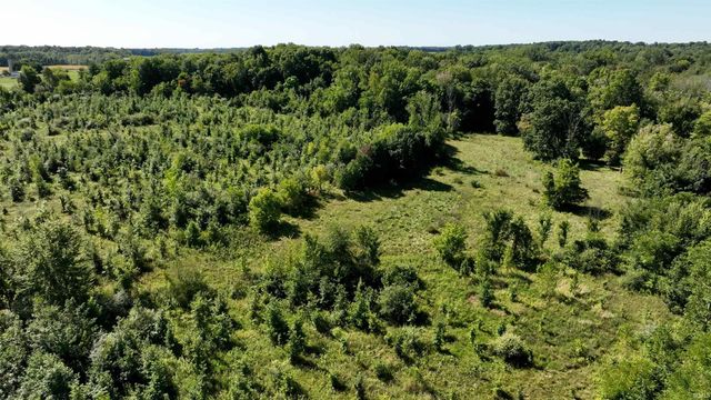 * S 525 E, Pierceton, IN 46562