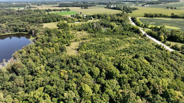 * S 525 E, Pierceton, IN 46562