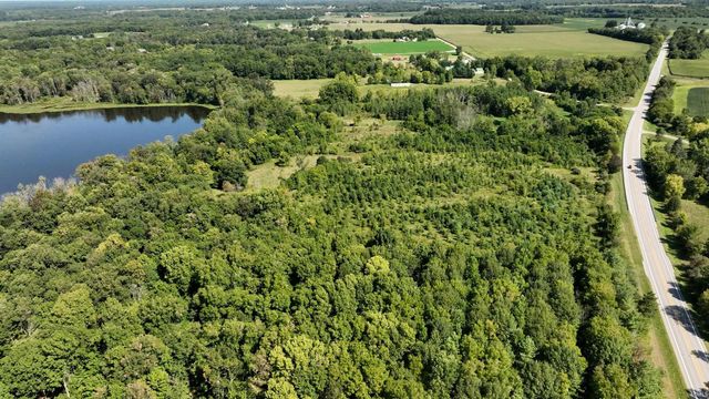 * S 525 E, Pierceton, IN 46562