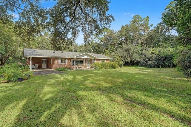 3621 OAKWOOD DRIVE, Wesley Chapel, FL 33543