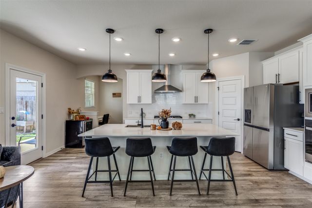 213 Sugar Cane RD, Buda, TX 78610