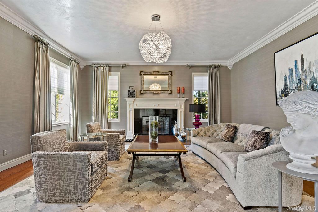 15 Knightsbridge Manor Road, Purchase, NY 10577 — photo 5