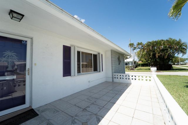 1601 SW 18th Street SW, Boynton Beach, FL 33426